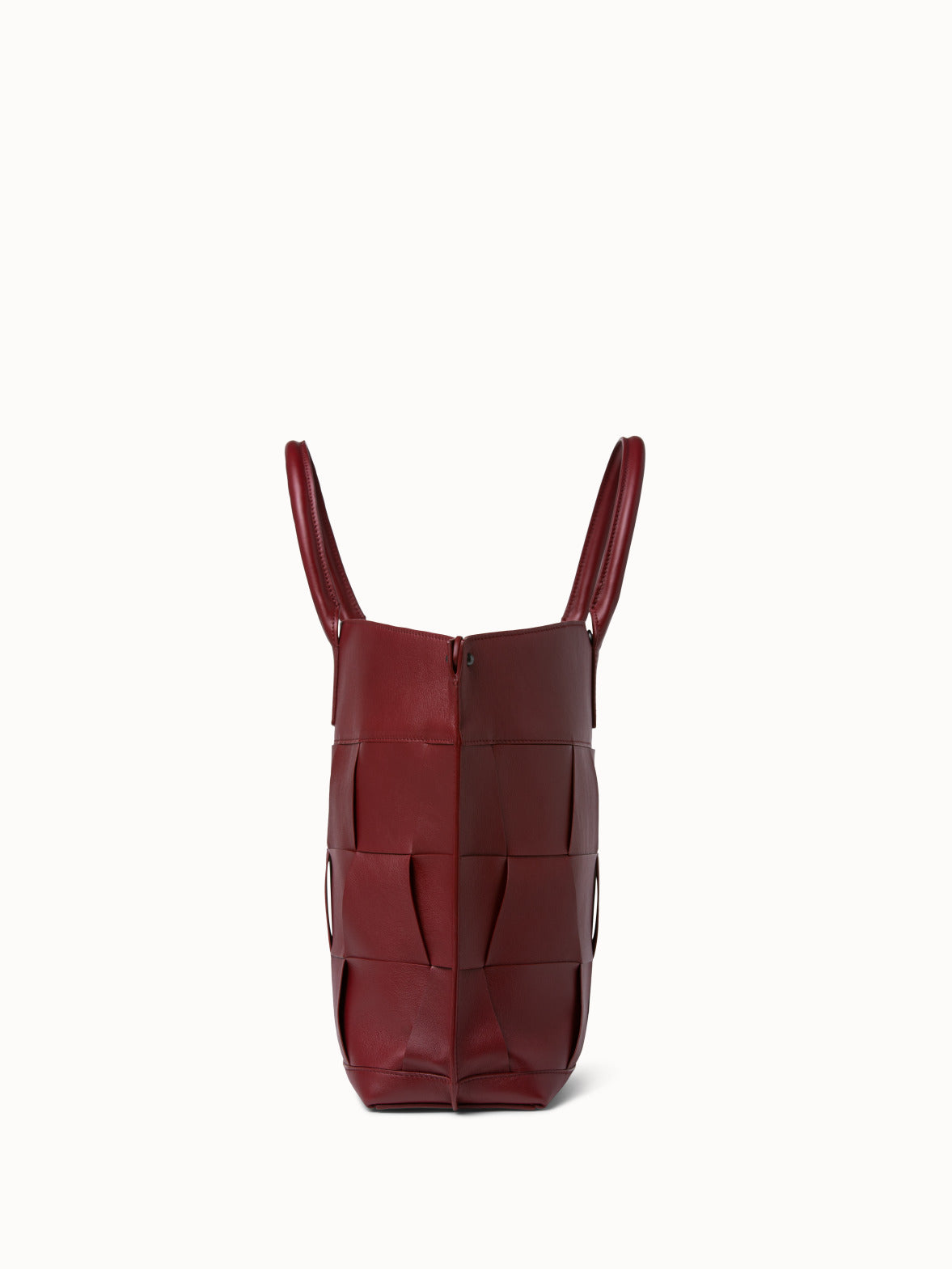 Ai Medium Top Handle Tote - red