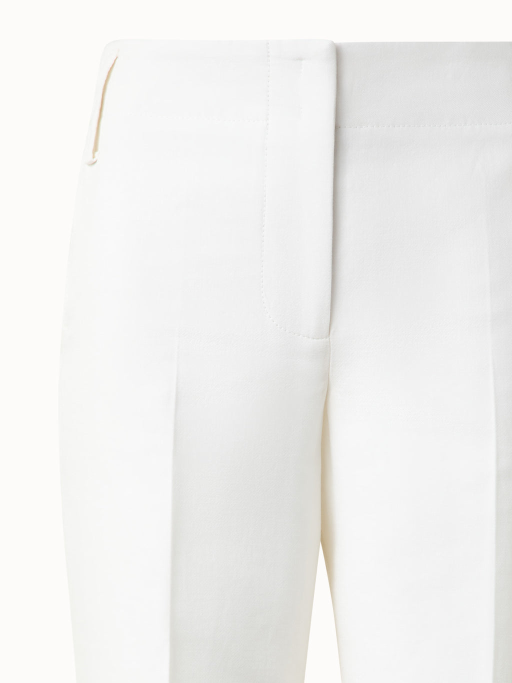 Tapered Hose aus Baumwoll-Seiden-Doubleface - Ecru - Weiss