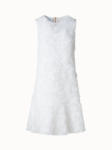 Cocktailkleid mit 3D Carnation Stickerei