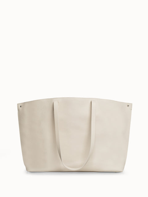 Ai Medium Shoulder Tote