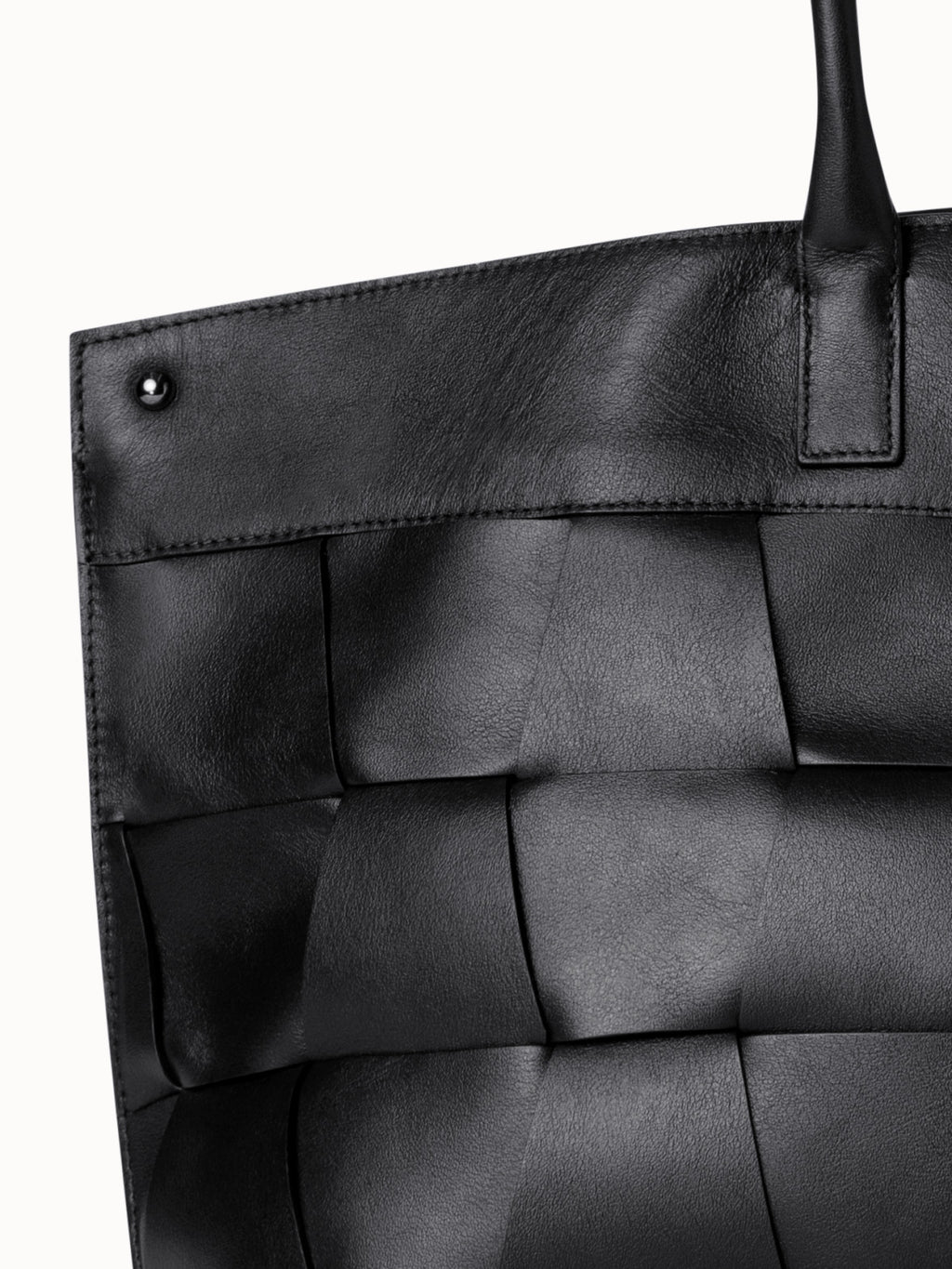 Ai Small Top Handle Tote - Schwarz
