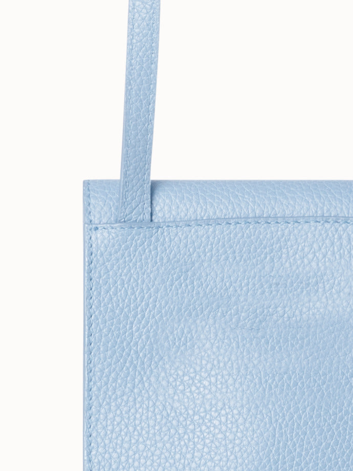 Anouk Phone Pouch in Cervocalf Leather - blue