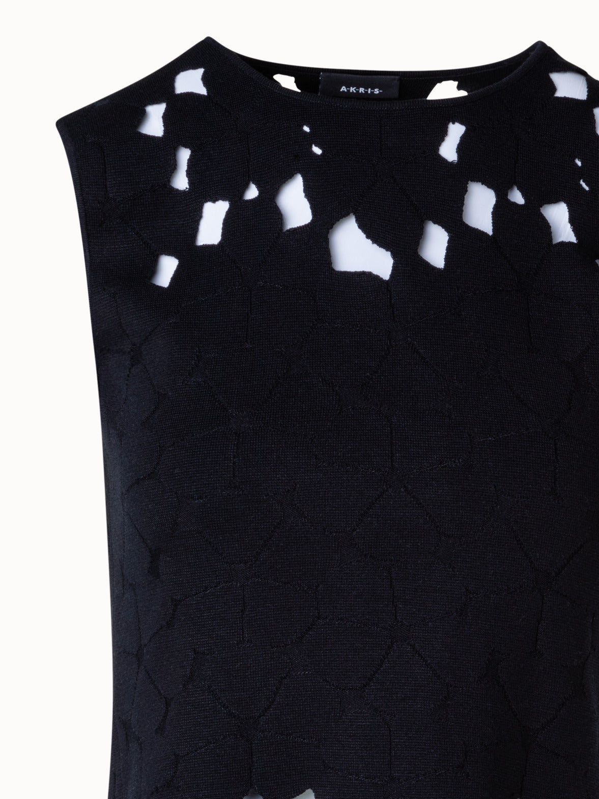 Silk Stretch Knit Top with Anemones Jacquard - black