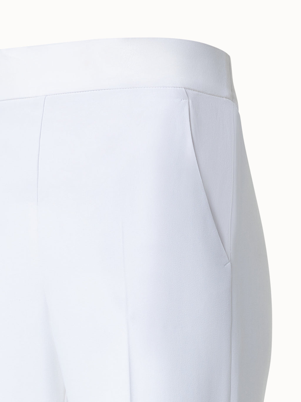 Tapered Viscose Acetate Crepe Pants - Weiss - Ecru