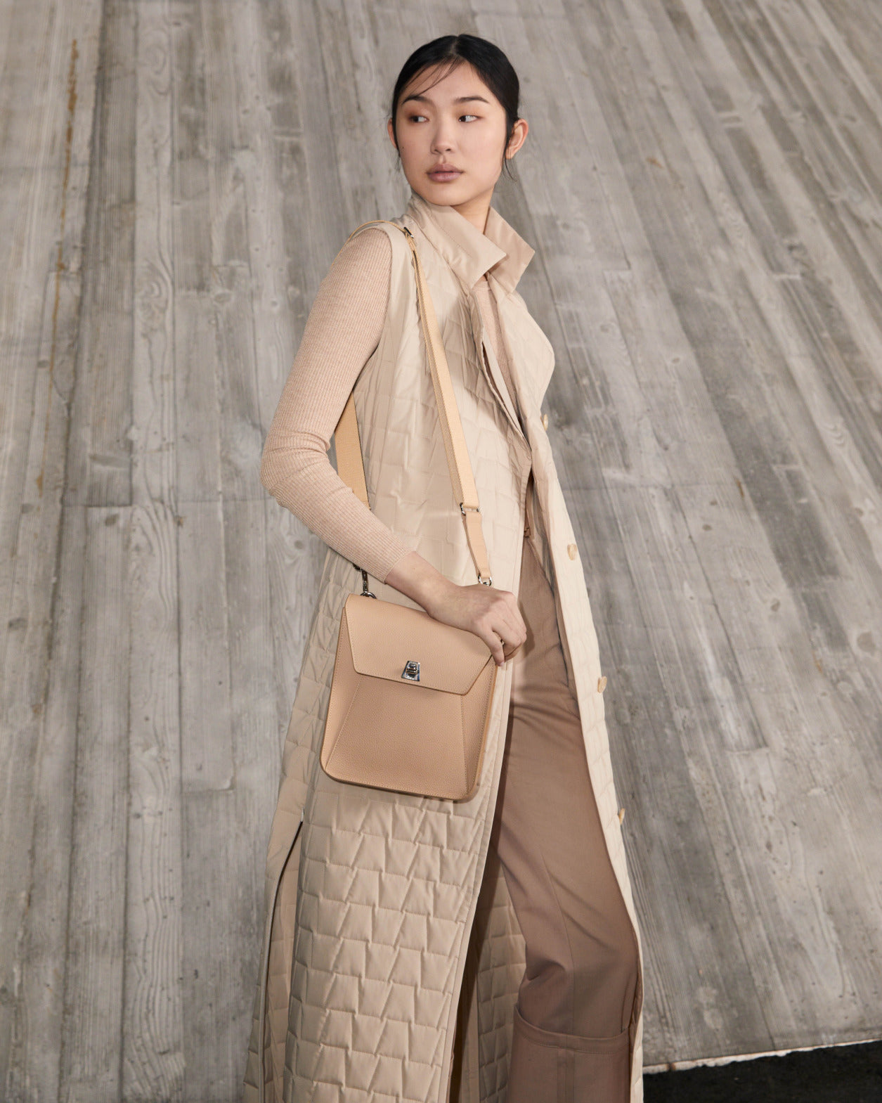 Personalisierbare Little Anouk Messenger aus Kalbsleder