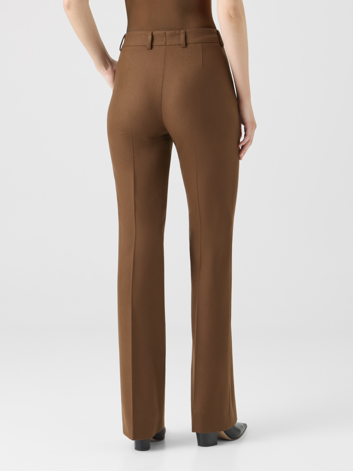 Designer Bootcut-Hose aus Woll-Stretch-Flanell - Braun #editorial