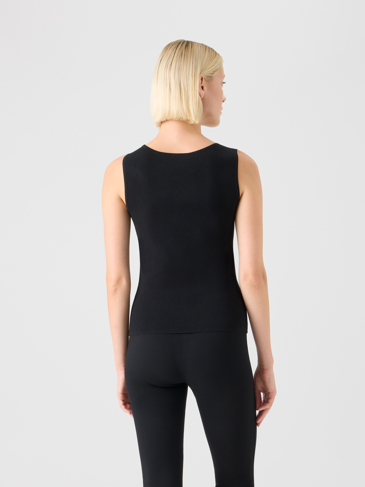 Designer Tailliertes Tanktop aus Viskosemischung-Strick - Schwarz #editorial