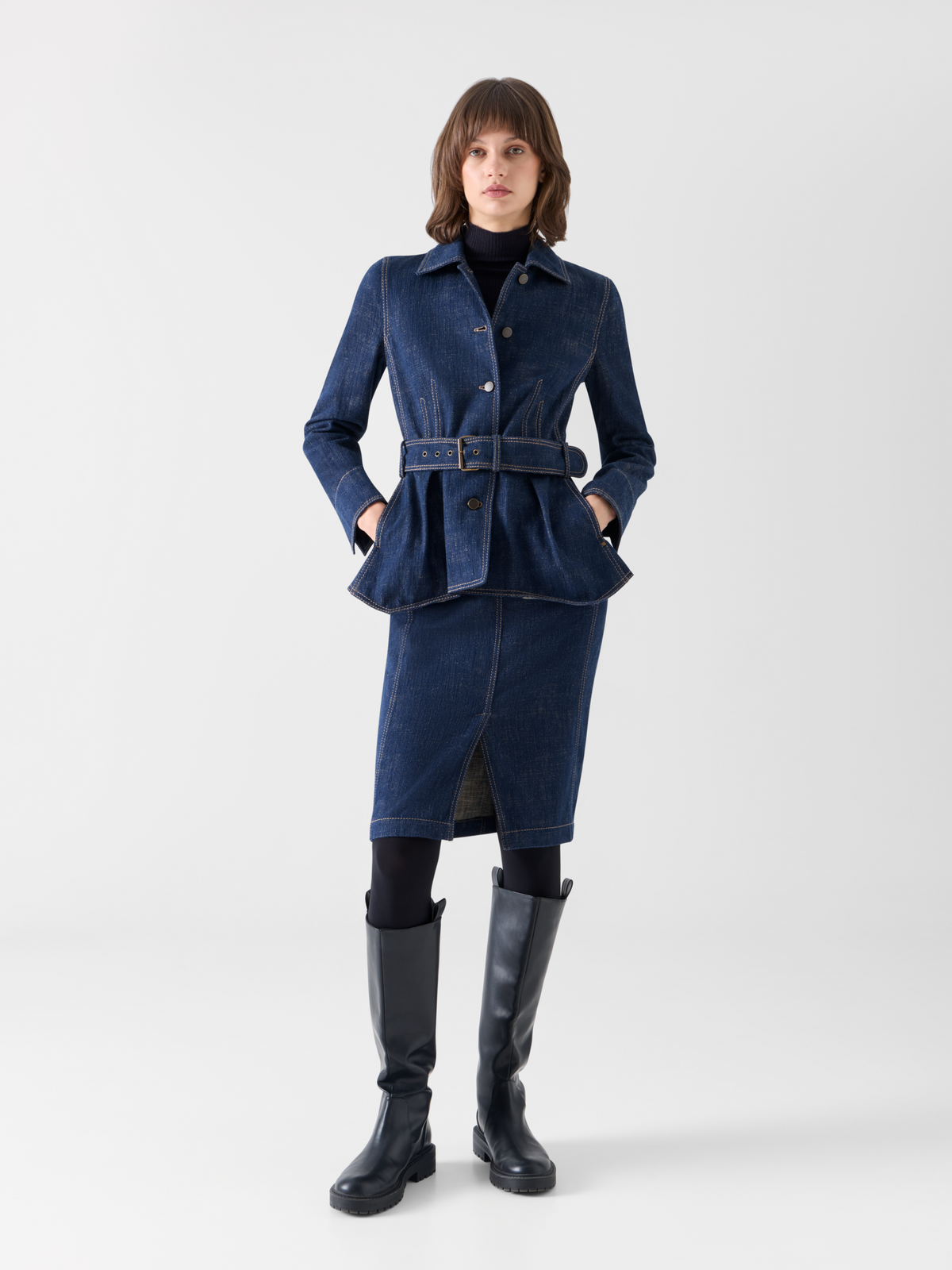 Designer Bleistiftrock aus Winter-Denim mit hohem Bund - Dunkelblau - Blau #editorial
