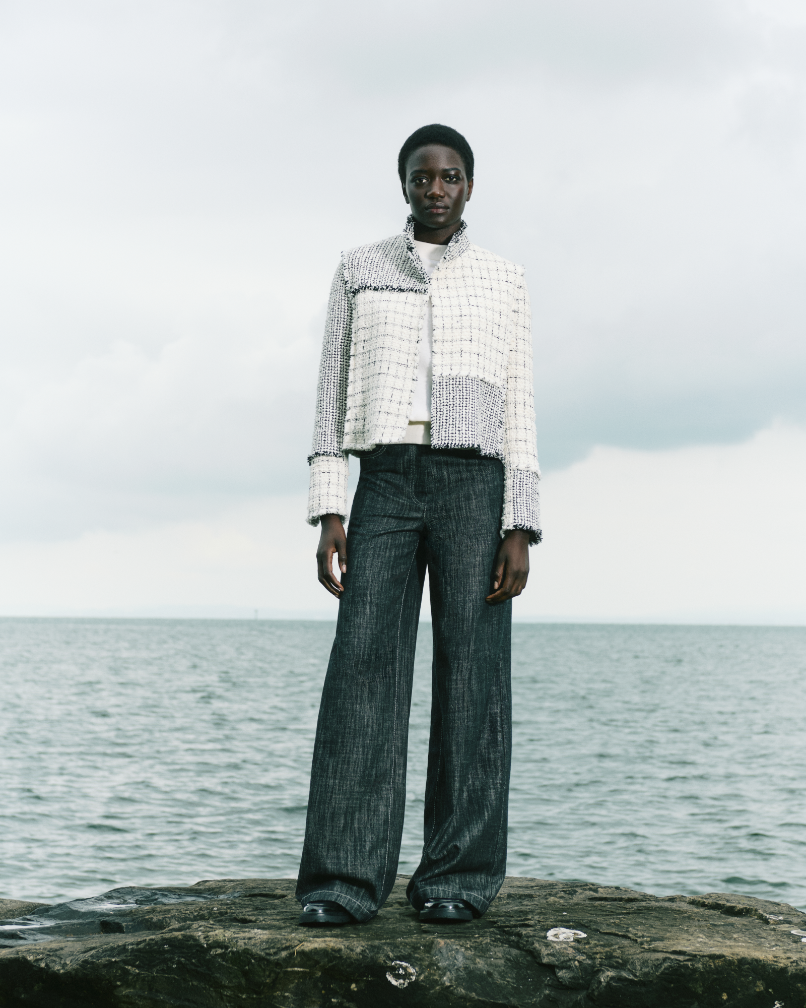 Designer Kurze Patchwork-Tweed-Jacke - Schwarz - Bunt - Ecru - Weiss 