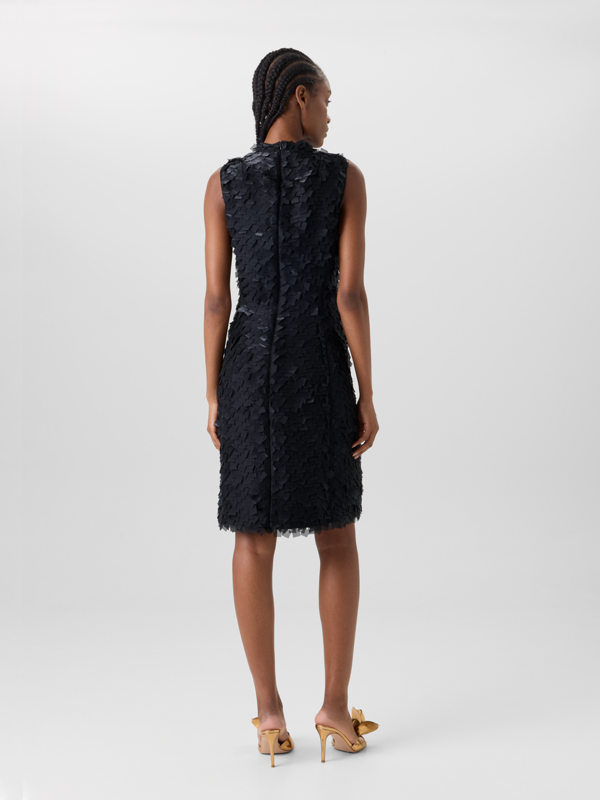 Designer Ärmelloses Etuikleid in Layered Organza Tiles - Schwarz 