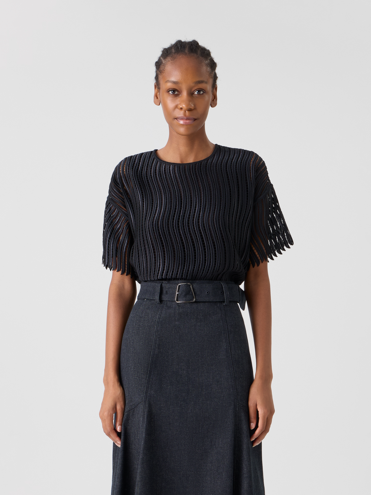 Designer Kastige Bluse aus Wave-Guipure - Schwarz #editorial