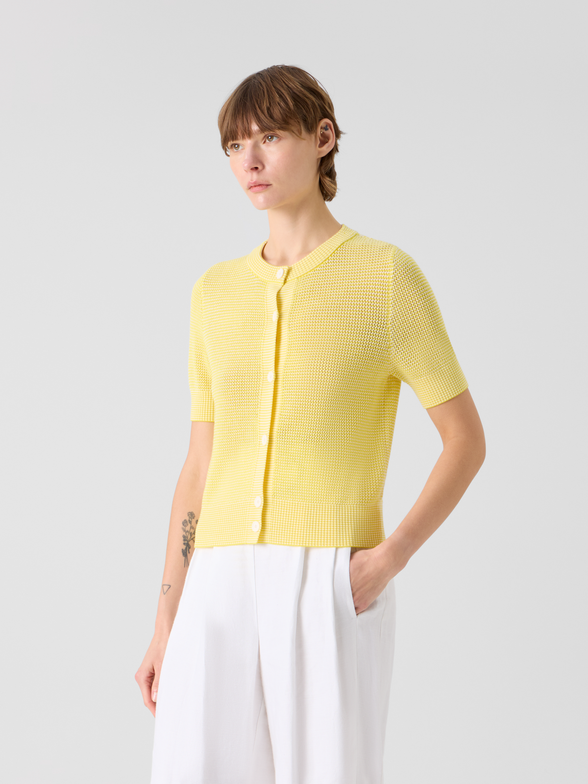Designer Cropped Bolero-Cardigan aus Merinowolle - Gelb #editorial