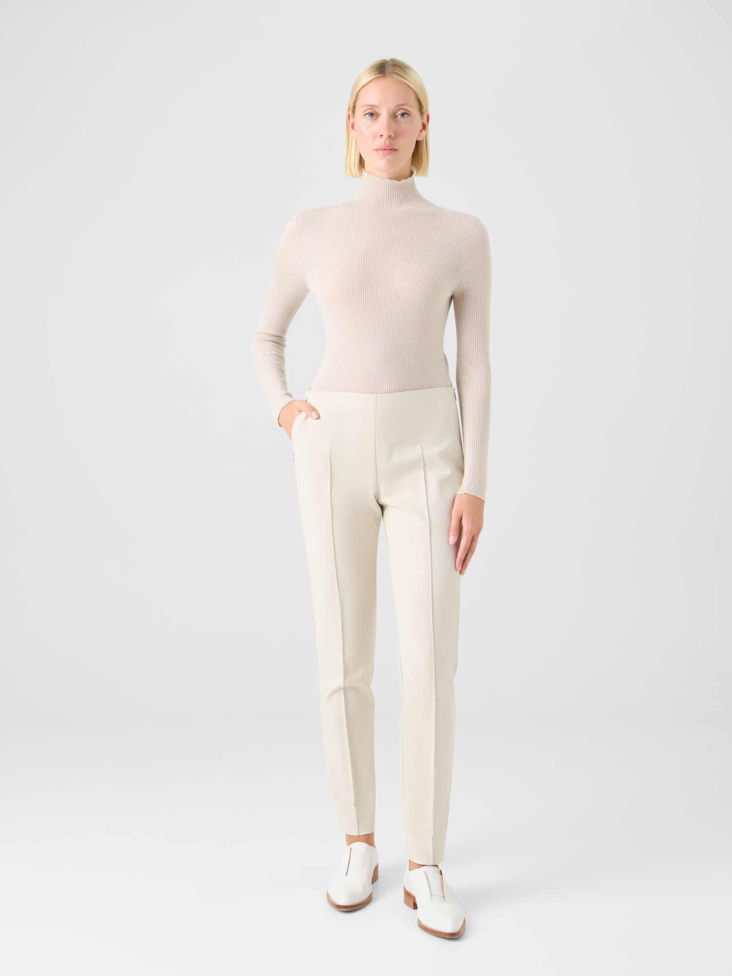 Designer Melissa schmale Hose aus Stretch-Baumwolle - Beige 