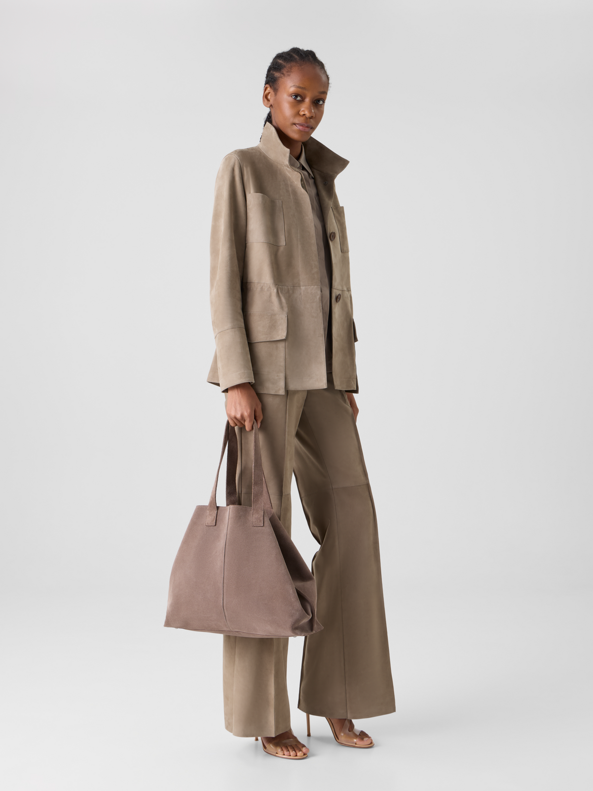 Designer Ai Medium Shoulder Tote Bag - Braun #editorial