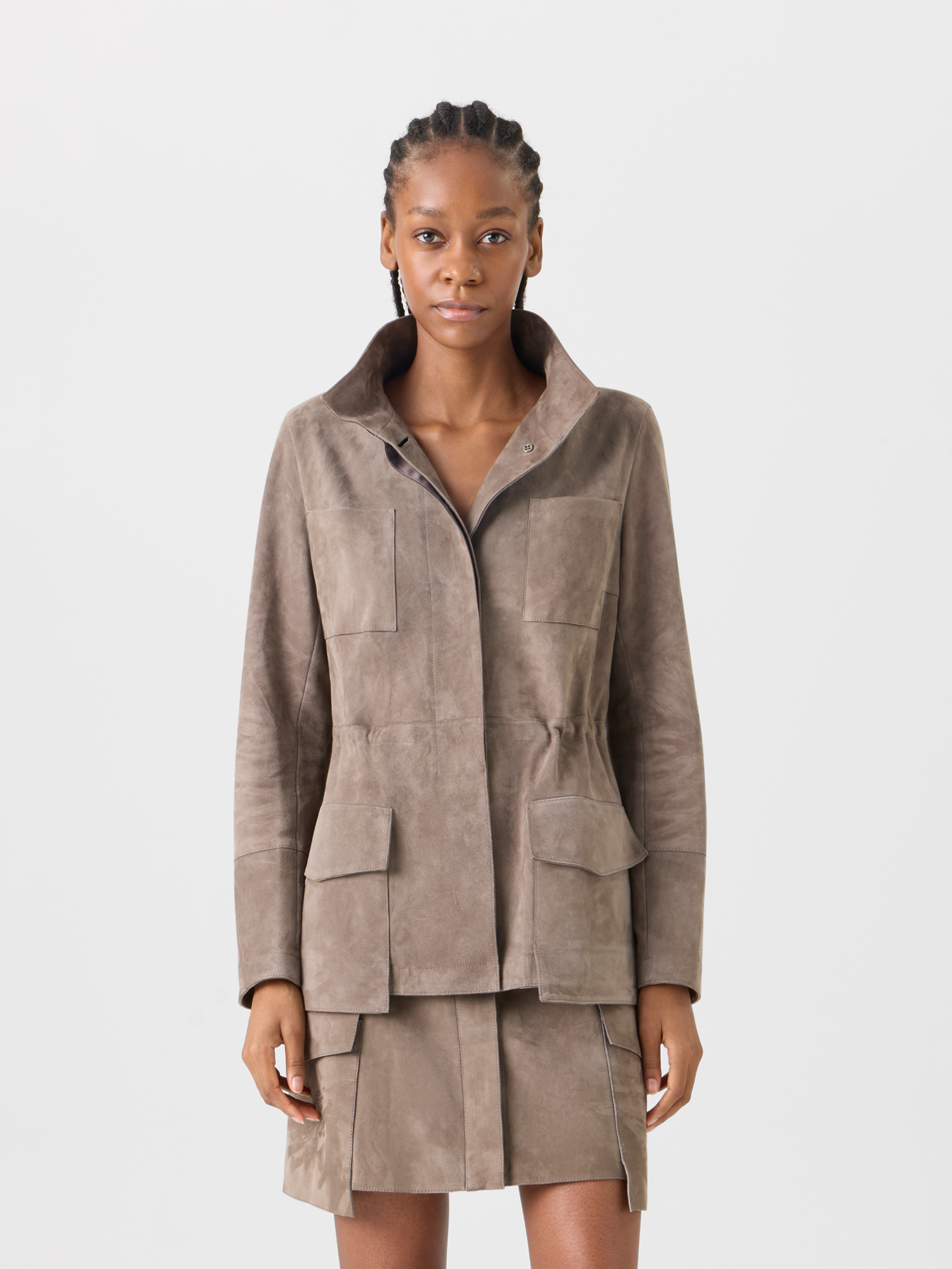 Designer Minirock aus Wildleder mit aufgesetzten Taschen - Beige 