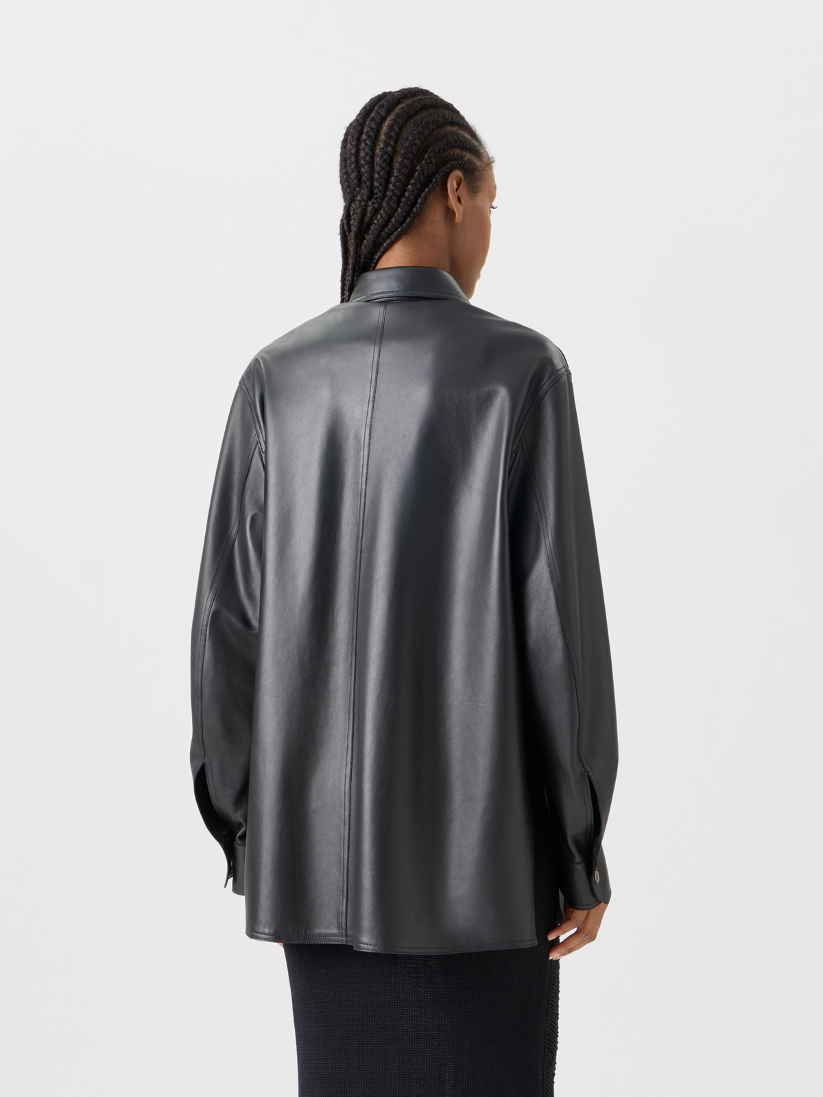 Designer Oversize-Hemd aus Nappaleder - Schwarz #editorial
