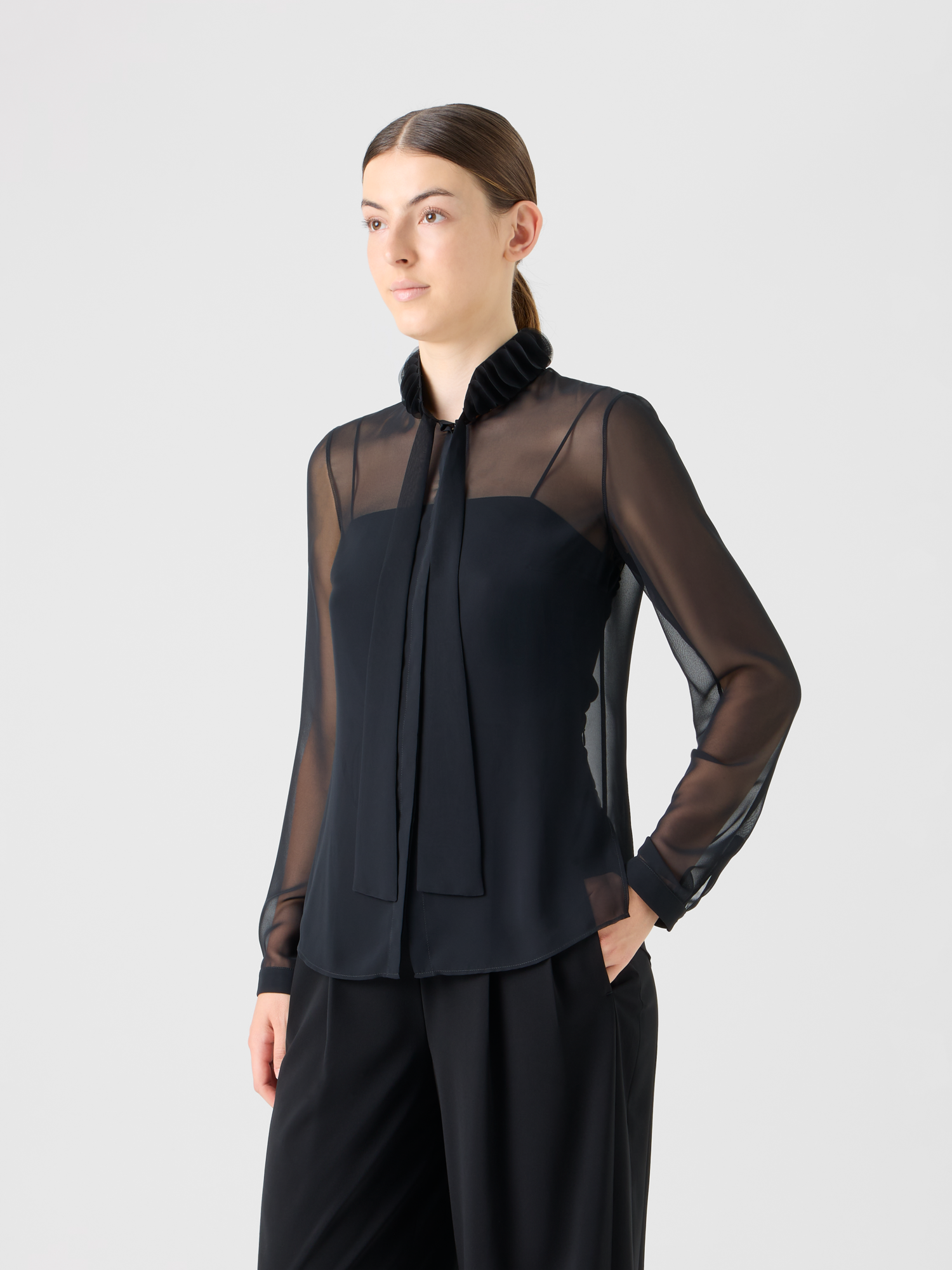 Designer Georgette-Bluse mit 3D-Punktverzierung - Schwarz 