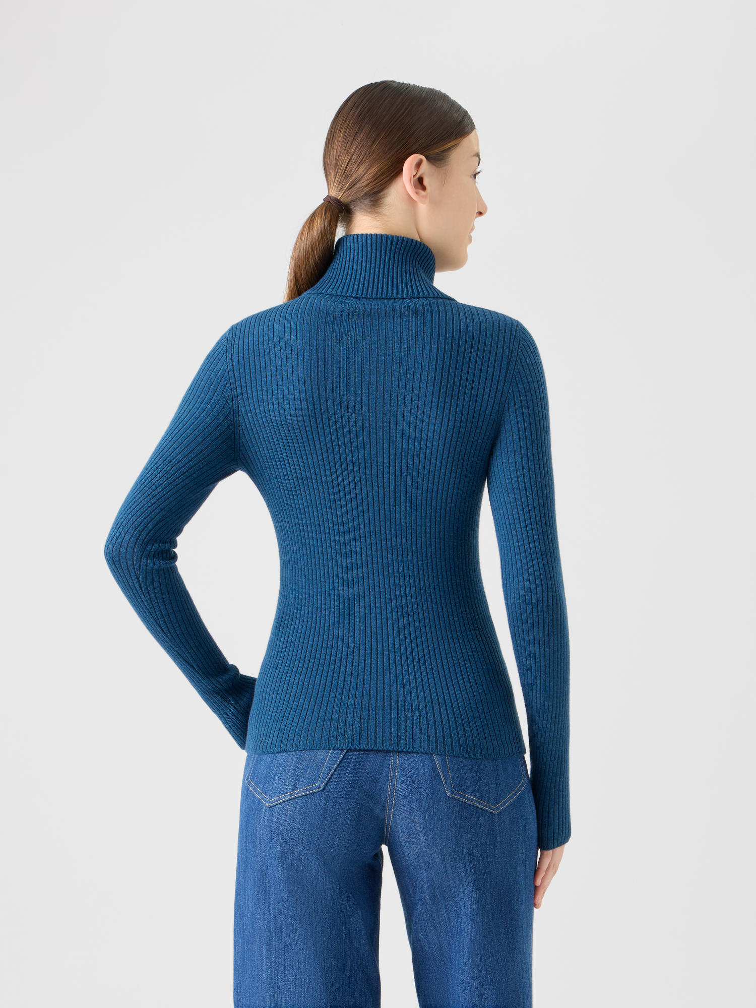 Designer Rippstrickpullover aus Merinowolle mit Matrosenkragen und halbem Reissverschluss - Blau 