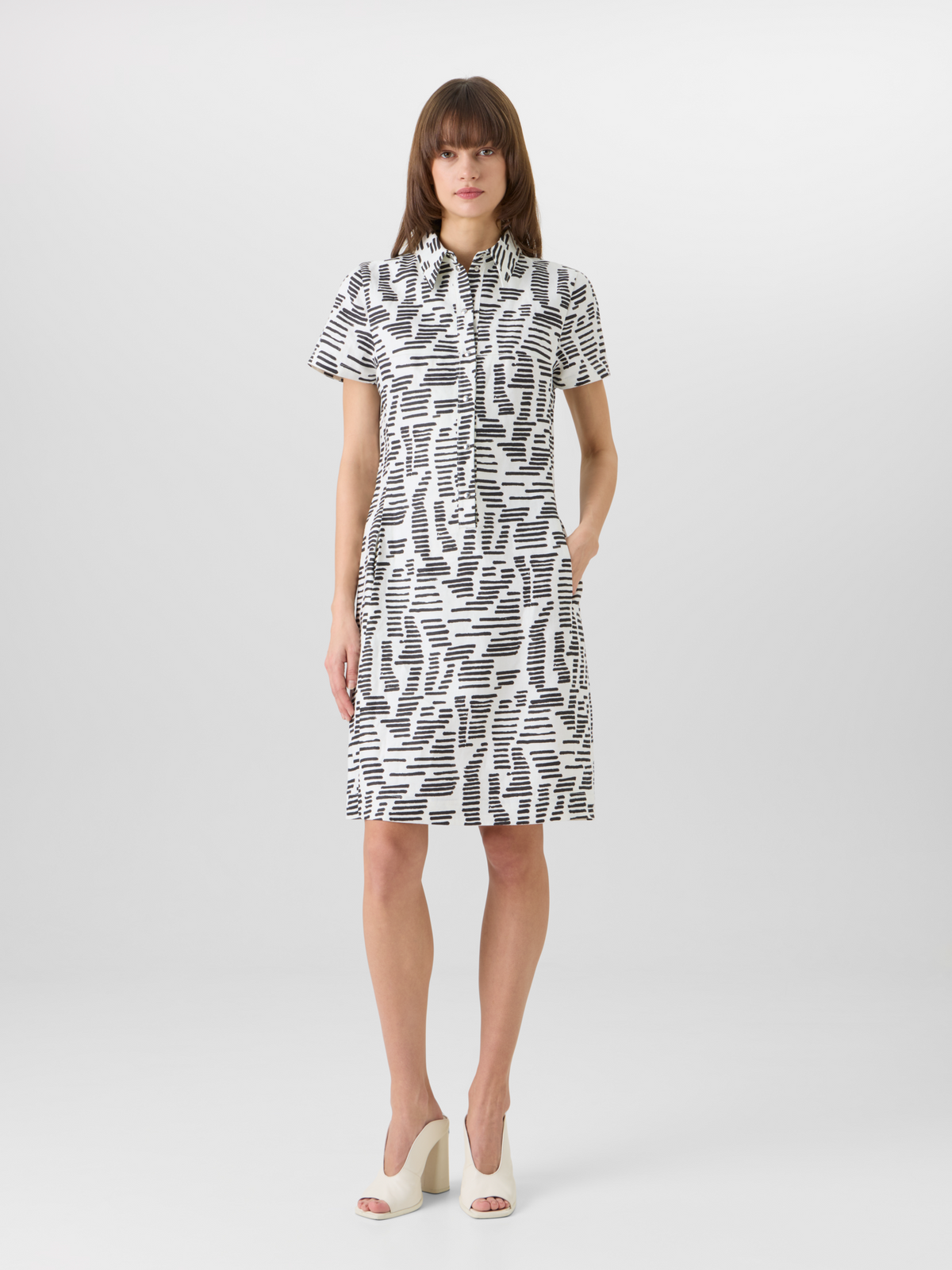Designer Kurzärmeliges Polo-Kleid mit Dance Movements Print - Bunt #editorial
