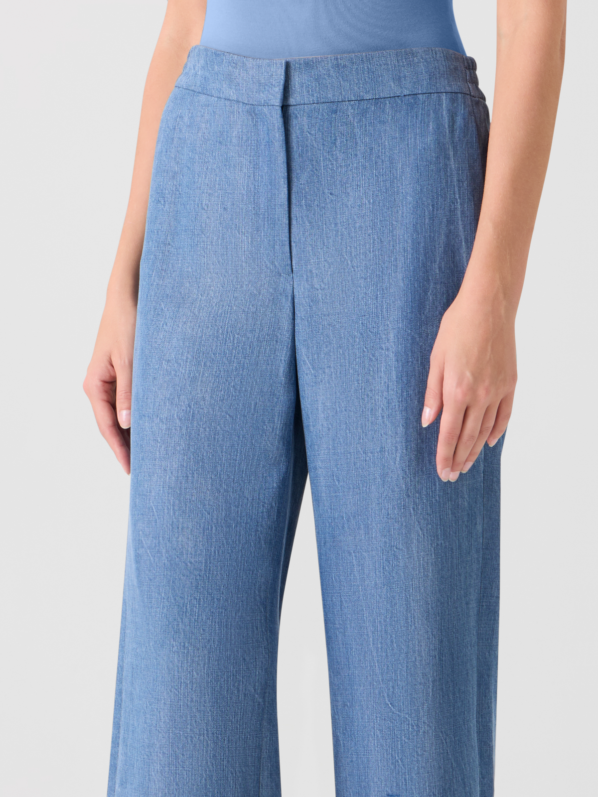 Designer Marlon Cropped Denim Hose mit hoher Taille und Ösen-Guipure - Blau
