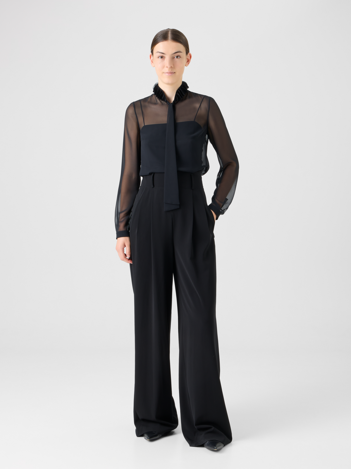 Designer Georgette-Bluse mit 3D-Punktverzierung - Schwarz #editorial