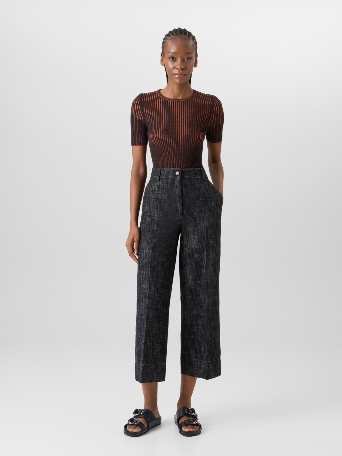 Designer Kurzärmeliger Strickpullover aus Merinowolle - Bunt #editorial