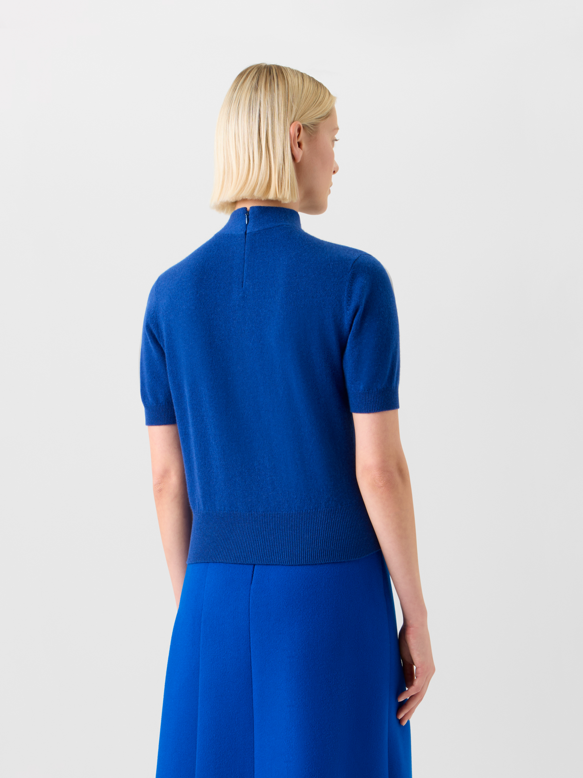Designer Kurzarm  Kaschmir Pullover Kragen Knoten Detail - Blau #editorial