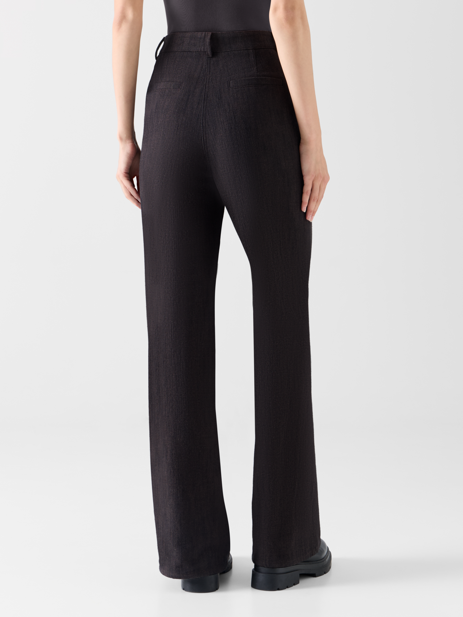 Designer Bootcut Hose aus Winter-Denim - Braun 