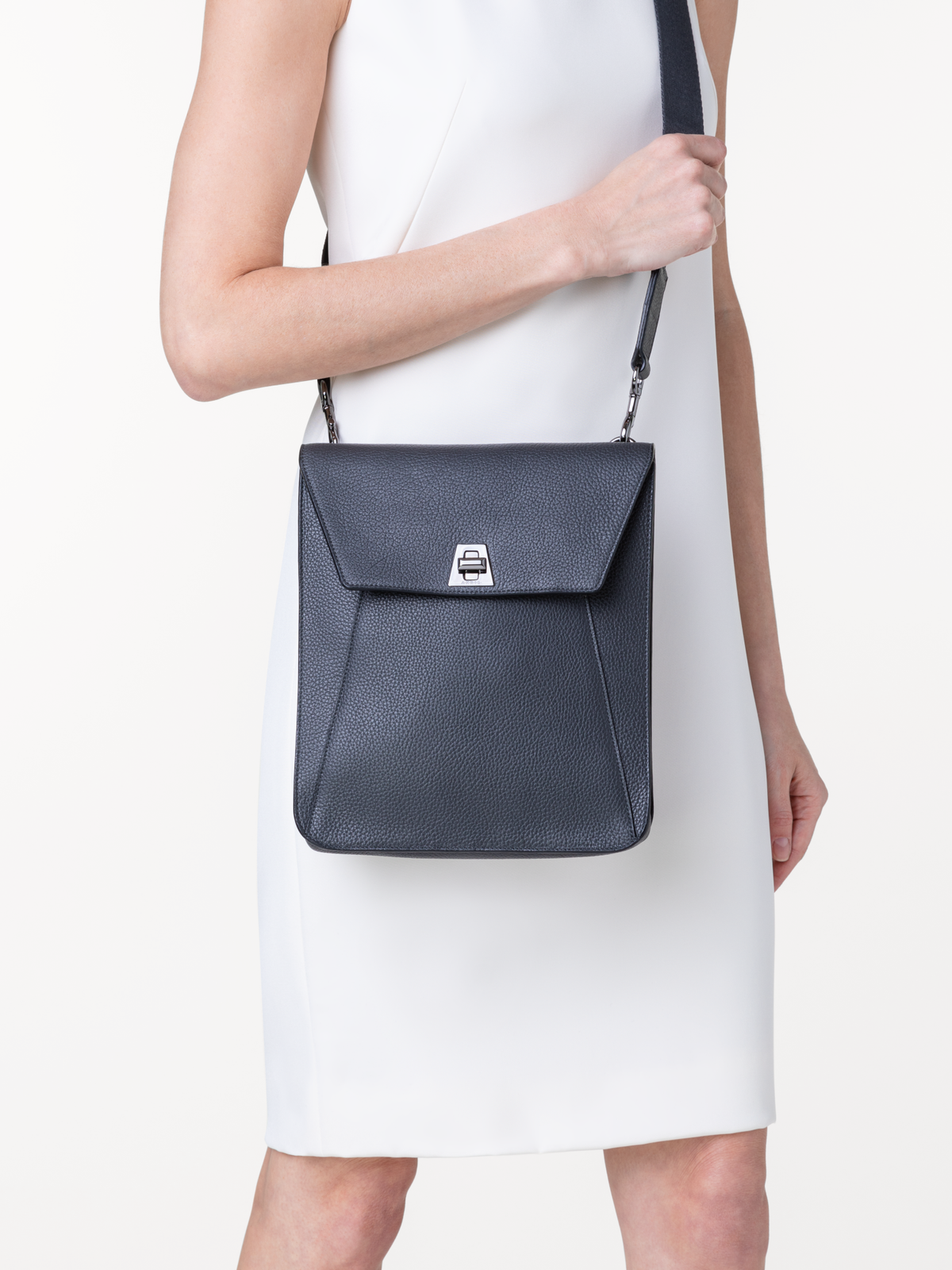 Designer Anouk Small Messenger Bag - Grau #editorial