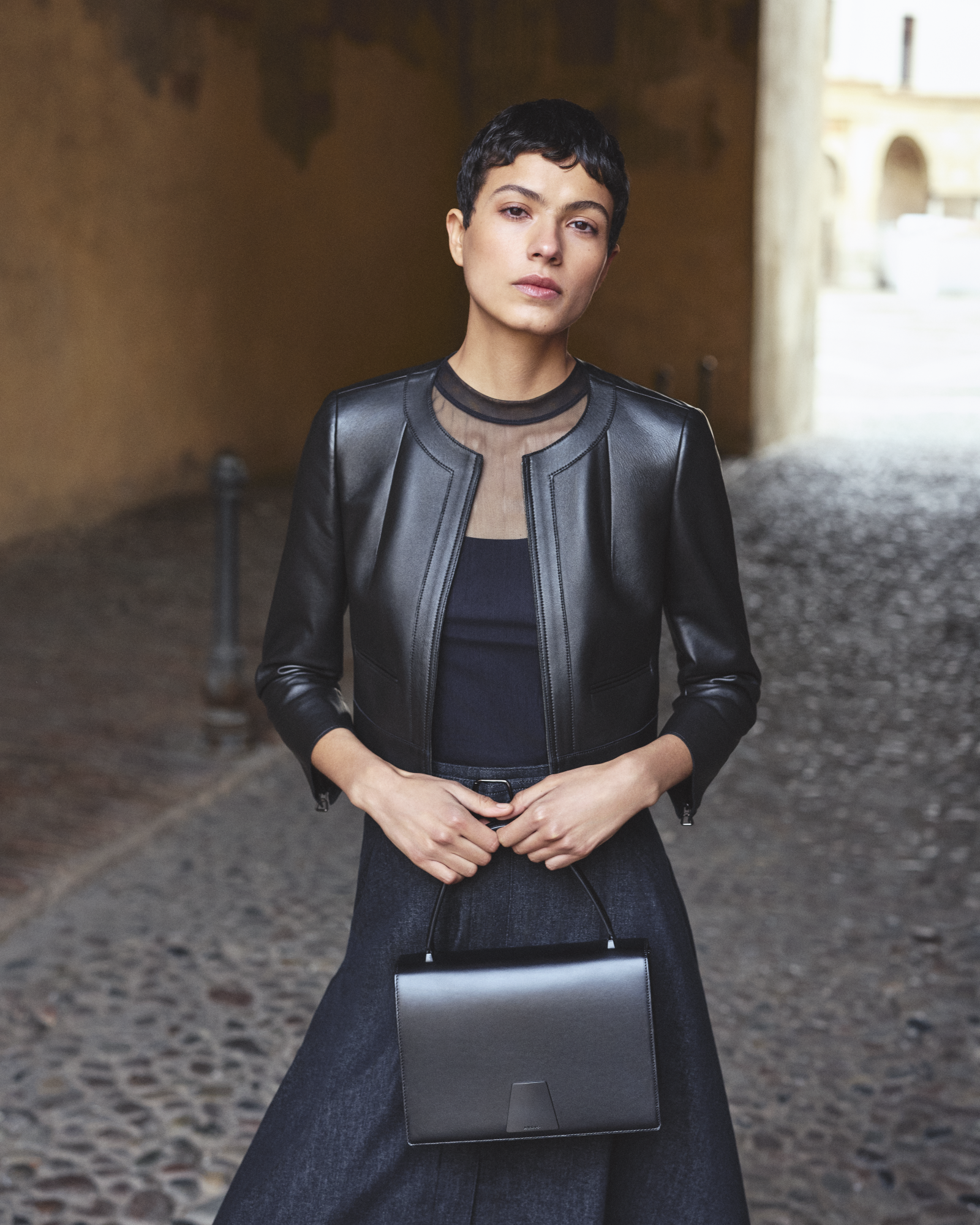 Designer Kurze Lederjacke mit Rundkragen - Schwarz 