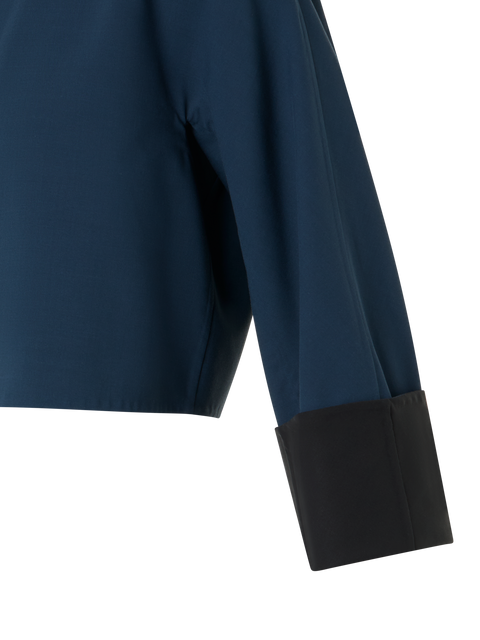 Kurze Jacke aus Baumwoll-Doubleface