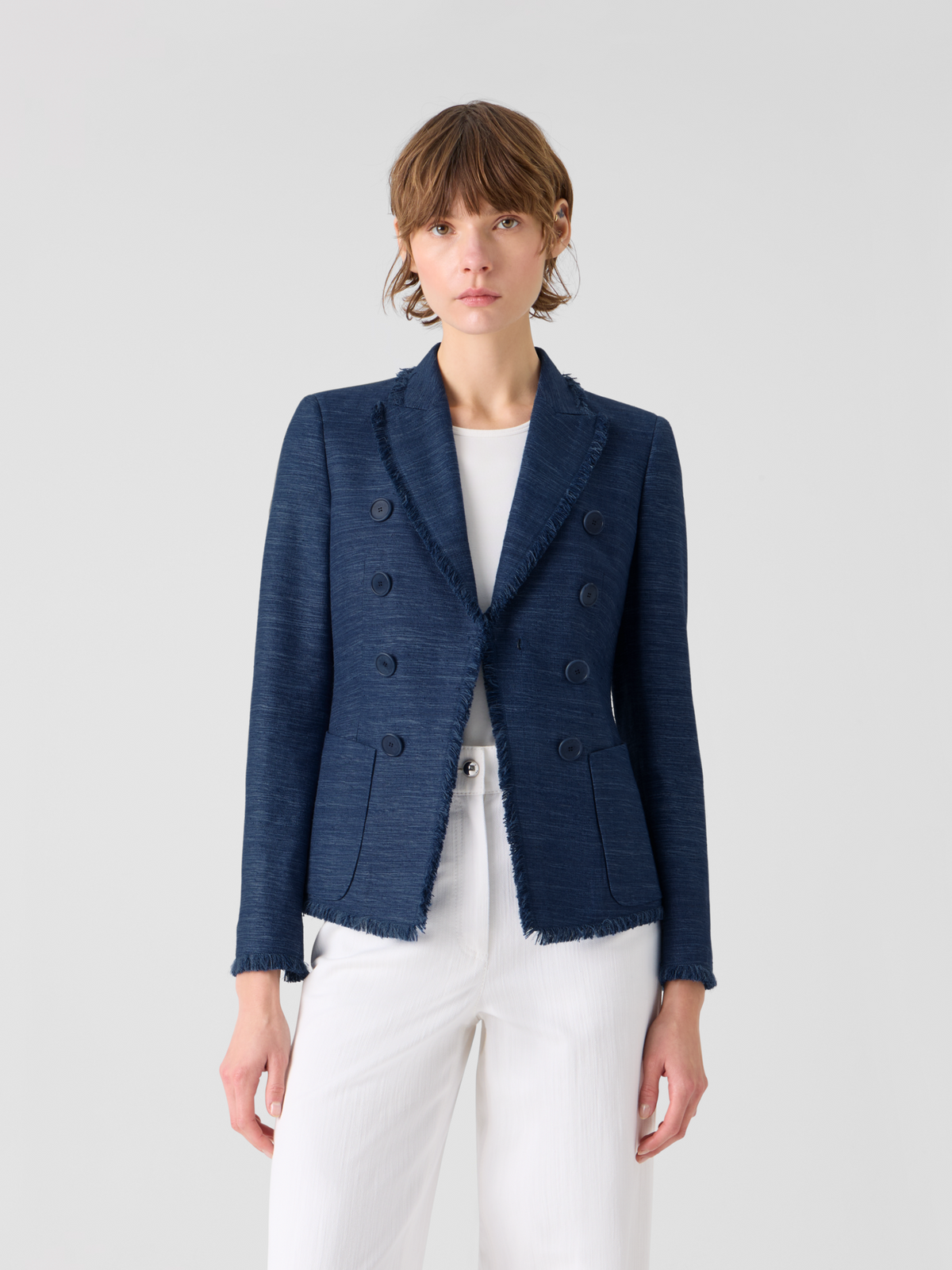 Designer Zweireiher-Jacke aus indischer Seide mit Fransen - Blau #editorial