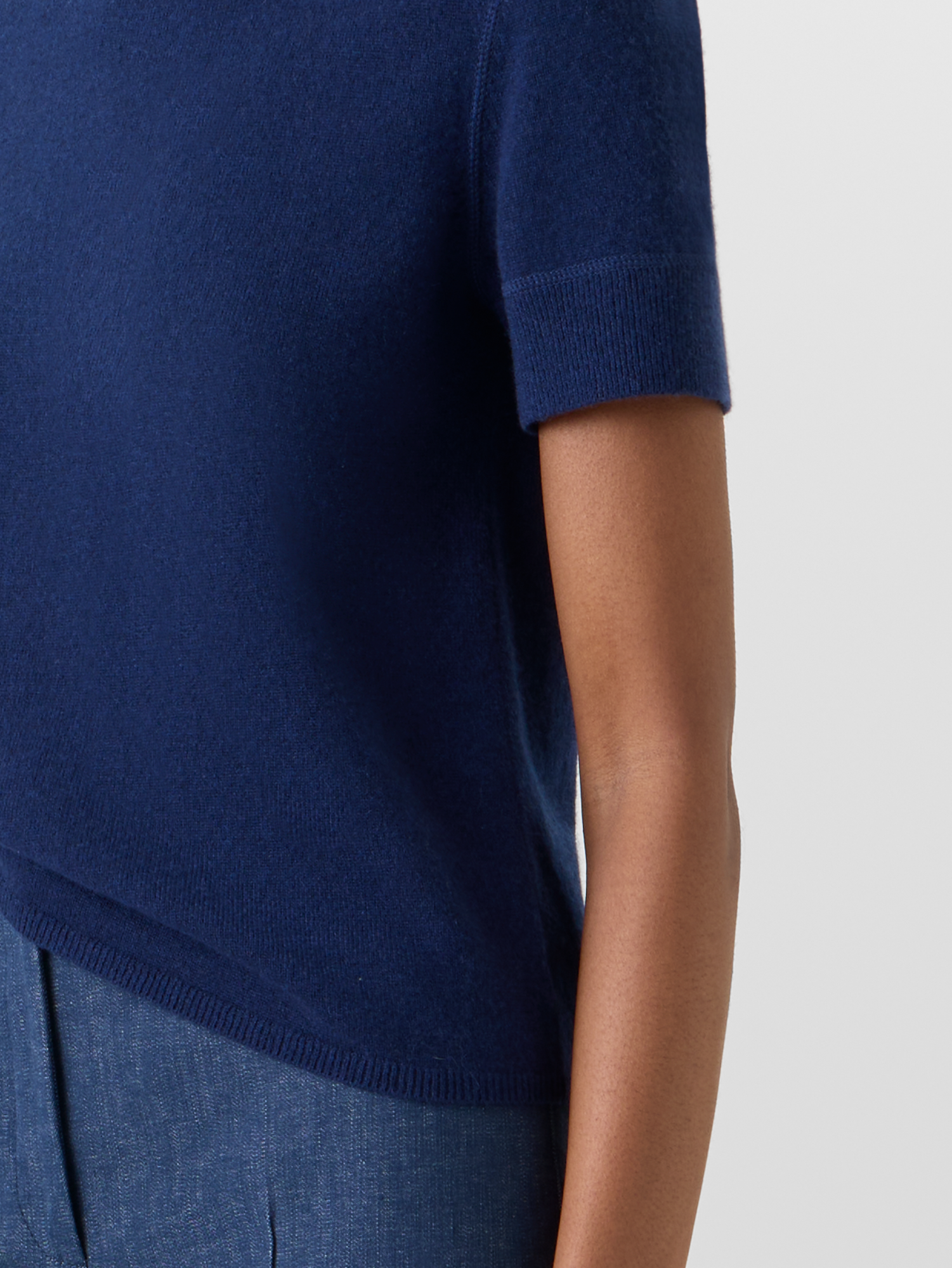 Designer Kurzärmeliger Strickpullover aus Kaschmir - Blau 