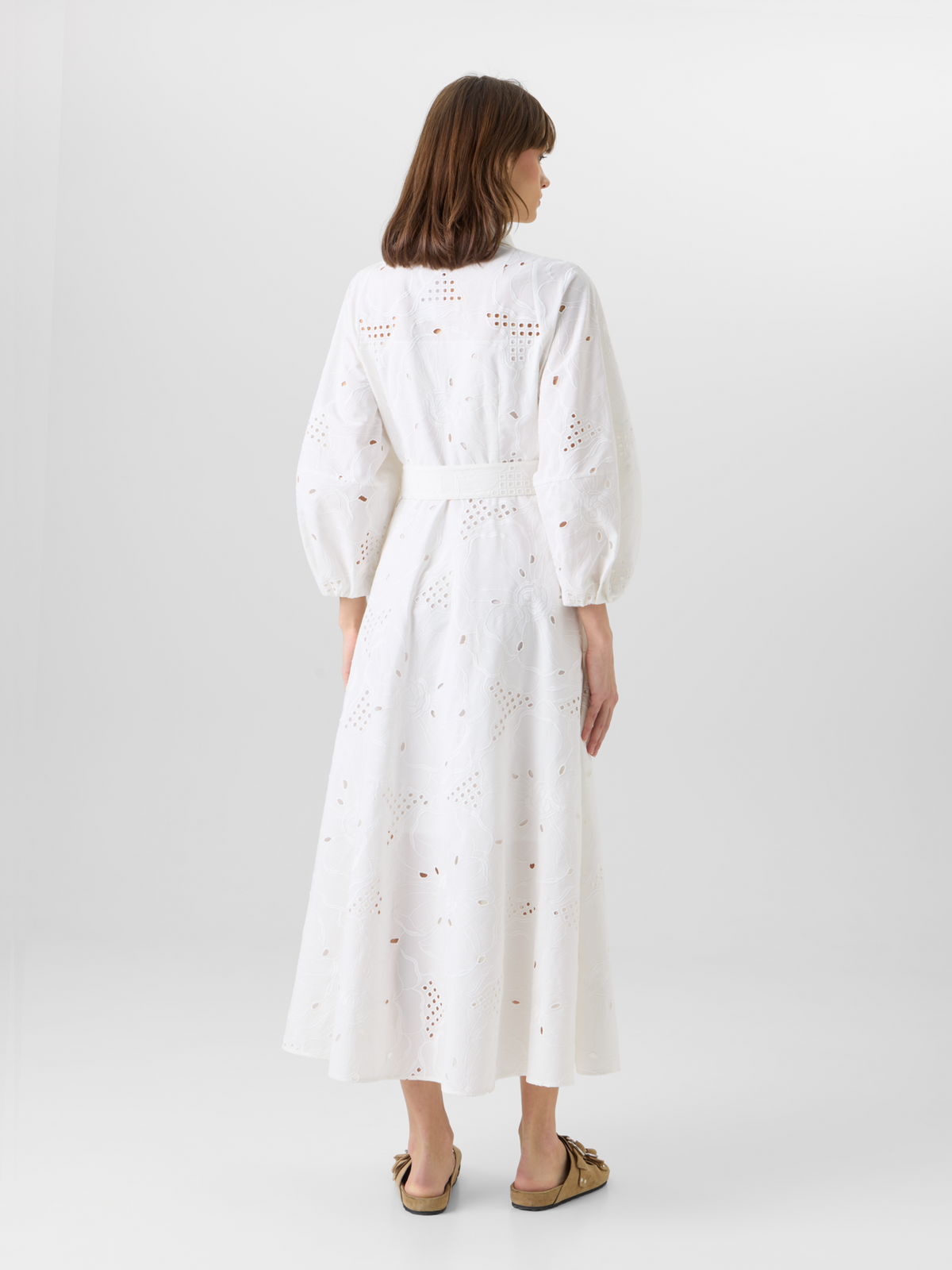 Designer Midikleid mit Blumen-Lochstickerei - Weiss #editorial