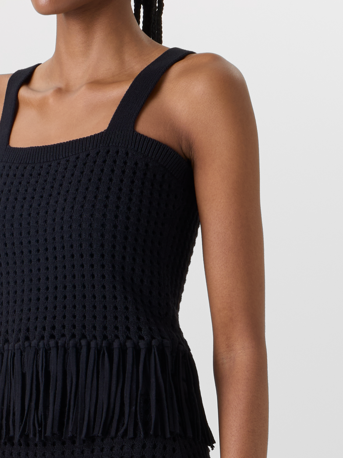 Designer Kurzes Stricktop aus grobem Baumwoll-Mesh - Schwarz #editorial