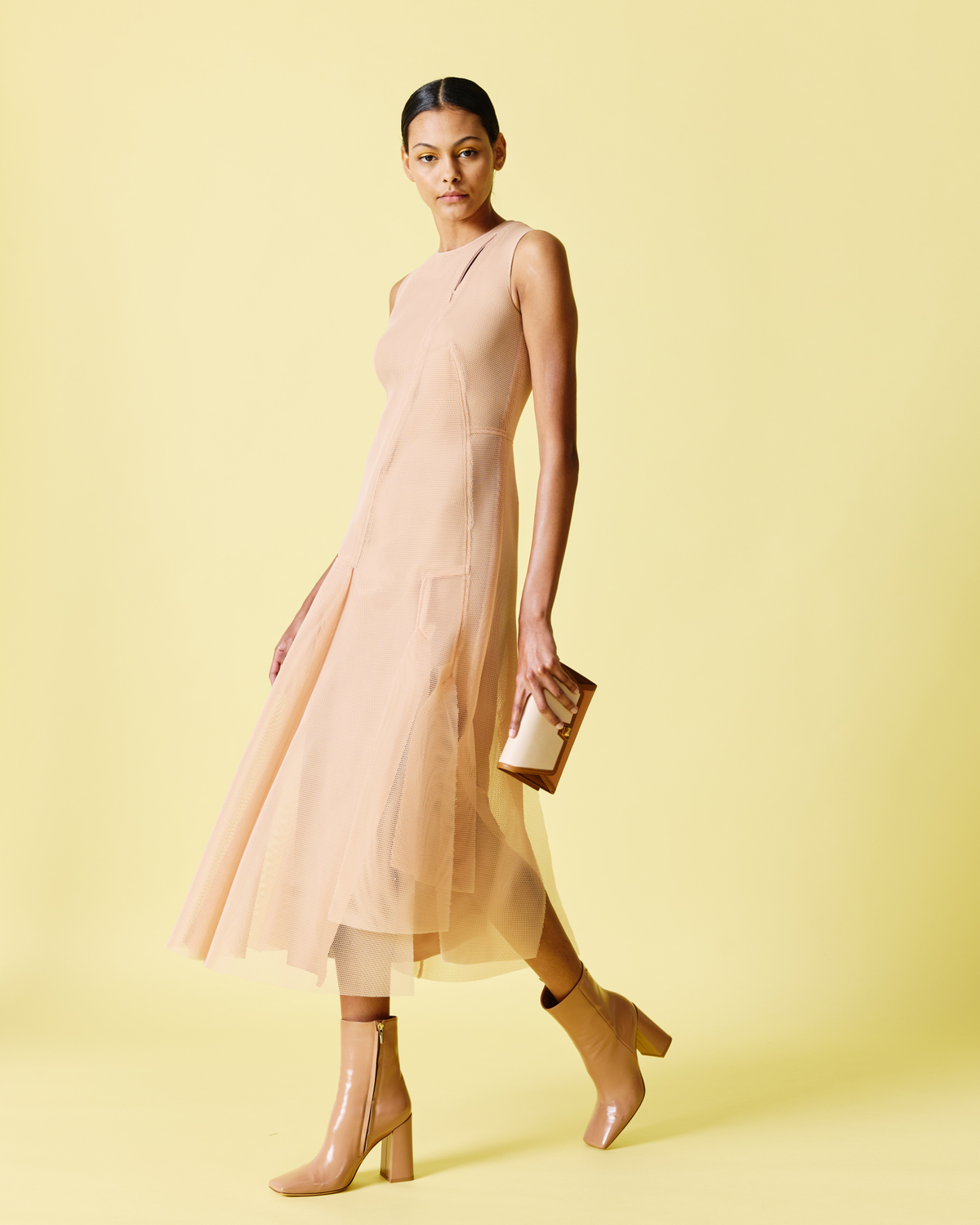 Designer Asymmetrisches Midikleid - Beige #editorial