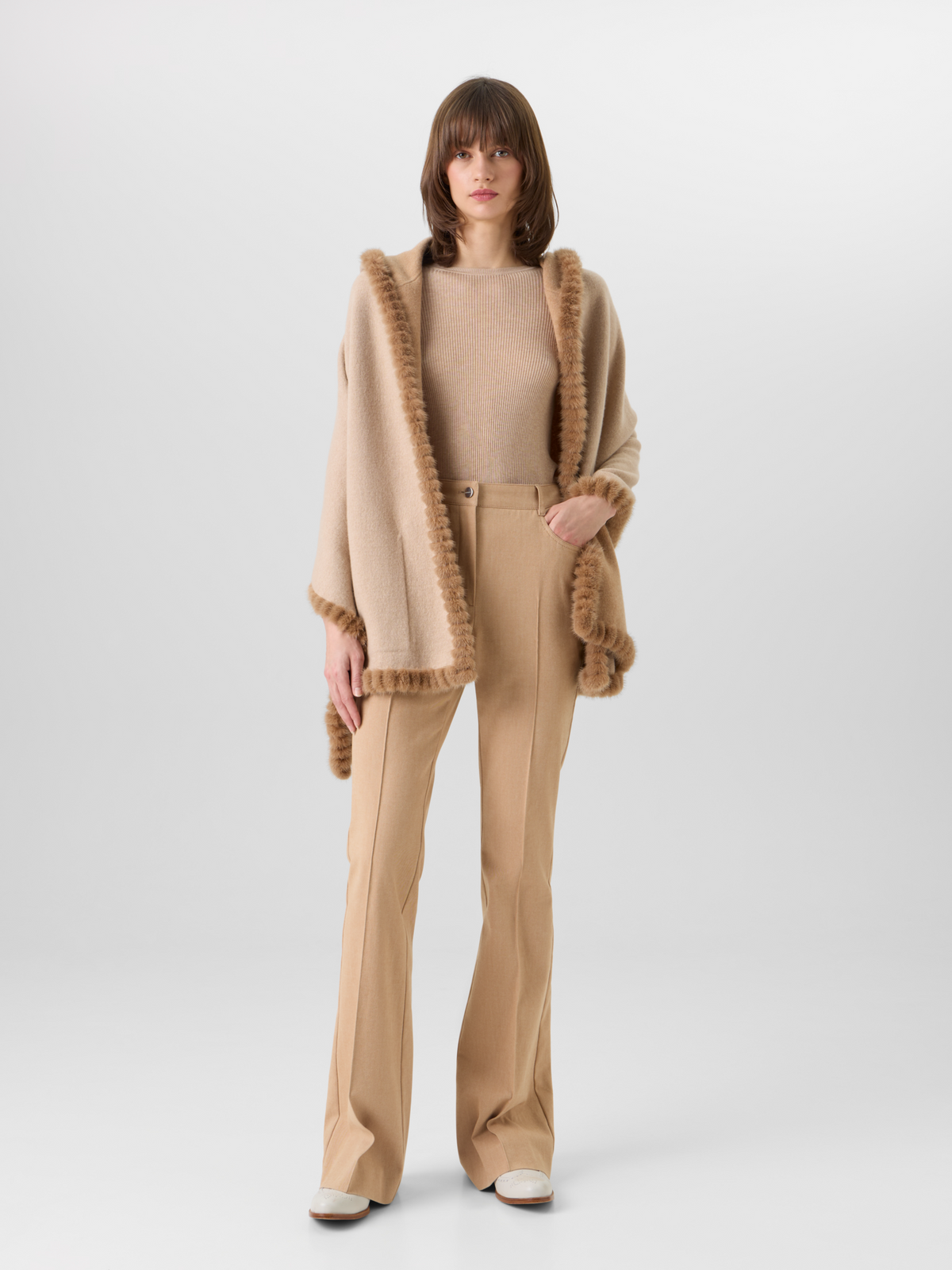 Designer Strickcape aus Kaschmir-Doubleface - Beige #editorial