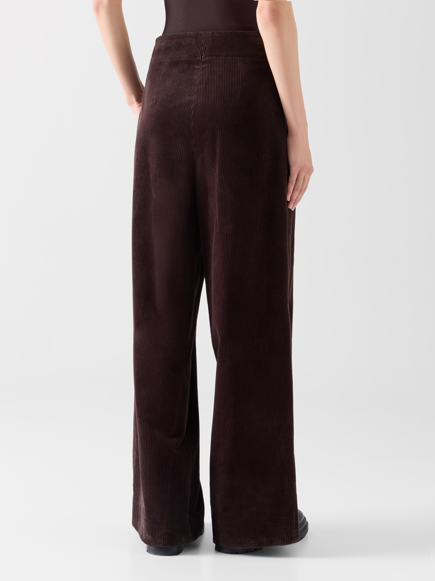 Designer Weite Bundfaltenhose aus Baumwollcord - Braun 