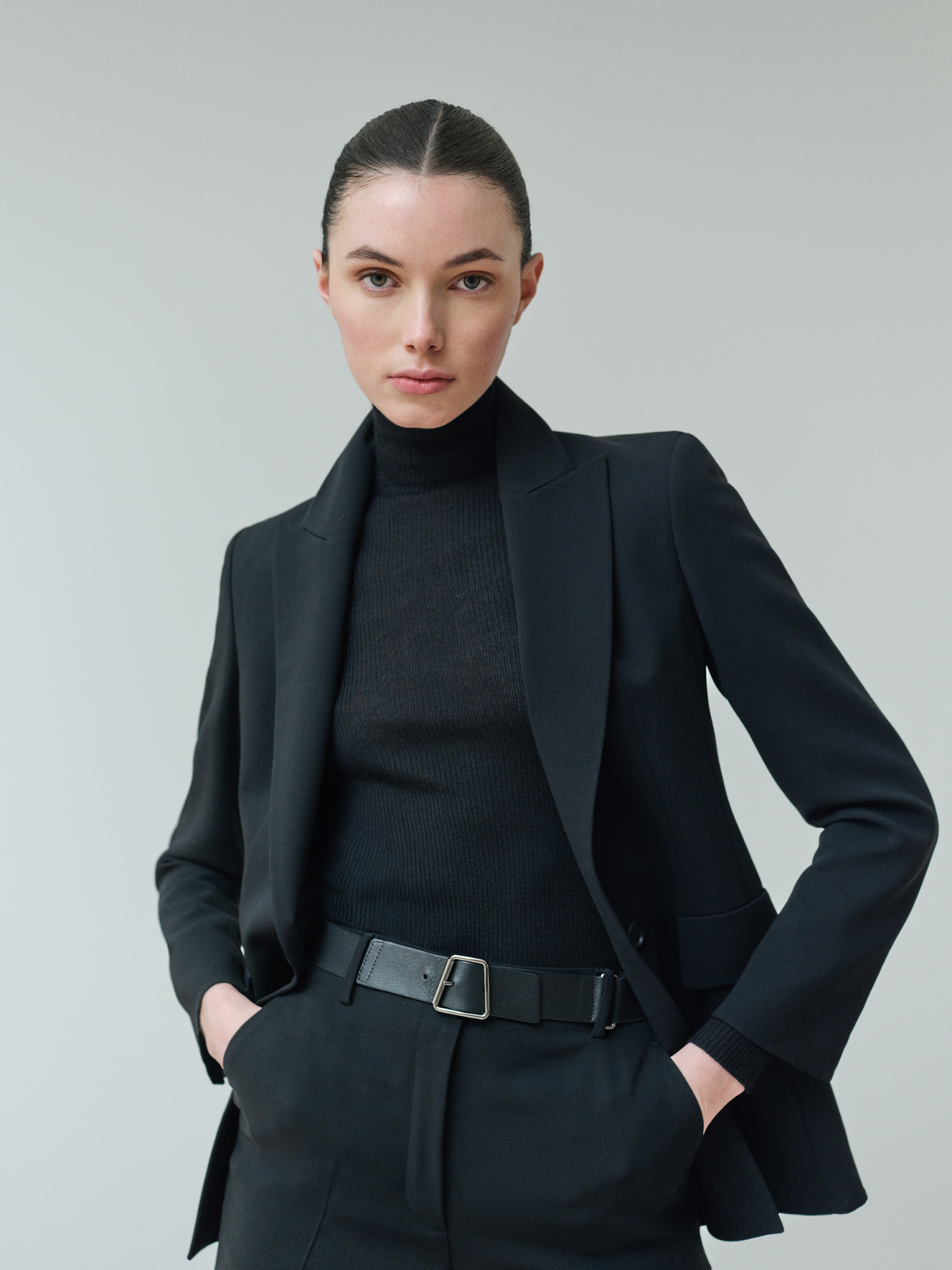 Designer Langer Blazer aus Woll-Doubleface - Schwarz #editorial