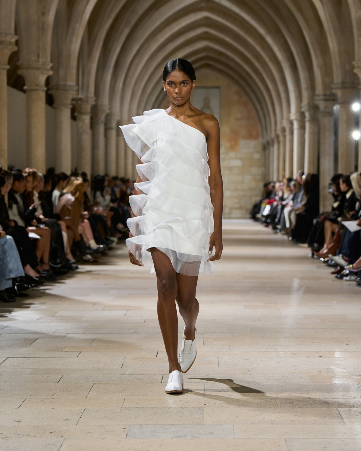 Designer Baumwoll-Seiden-Cocktailkleid mit Wellen - Ecru - Weiss #editorial