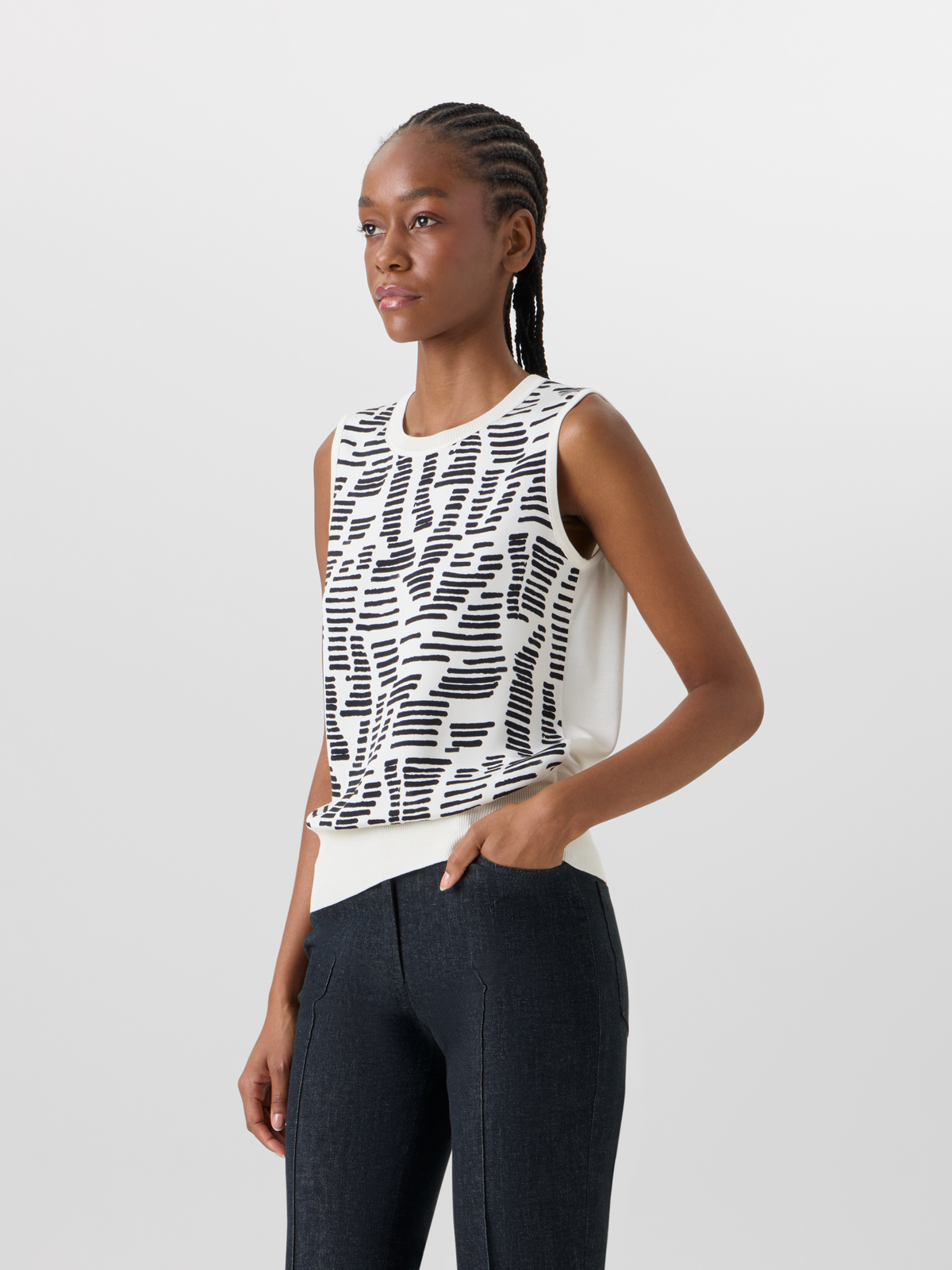 Designer Ärmelloses Stricktop mit Dance Movement Print Vorderseite - Ecru #editorial
