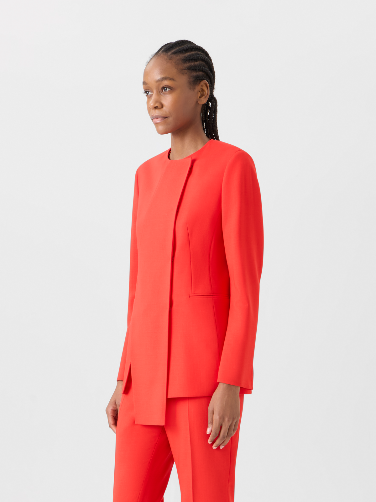 Designer Hemil taillierte Jacke mit Polygon-Patchwork - Rot #editorial