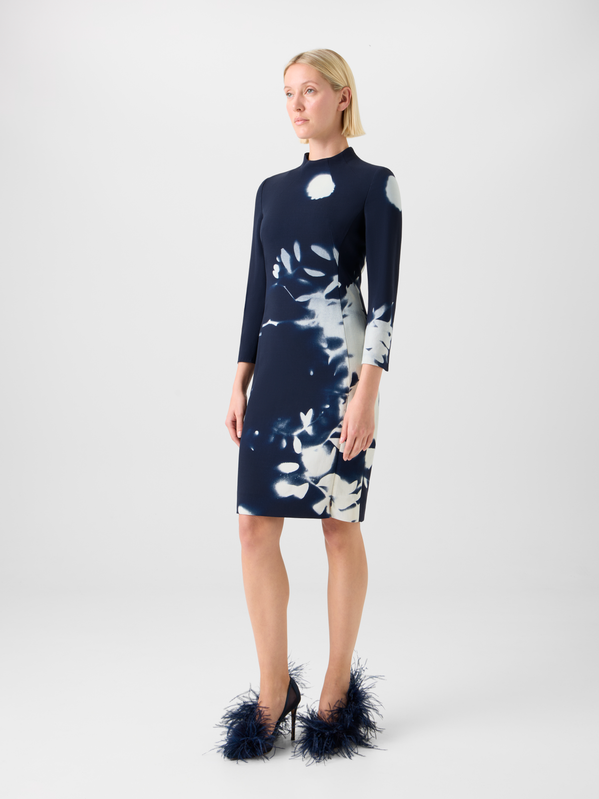Designer Kurzes Woll Stehkragen Kleid Wildflower Print - Dunkelblau - Blau - Bunt #editorial