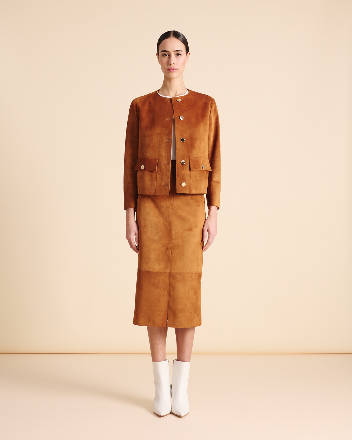 Designer Bleistiftrock aus Wildleder - Braun #editorial