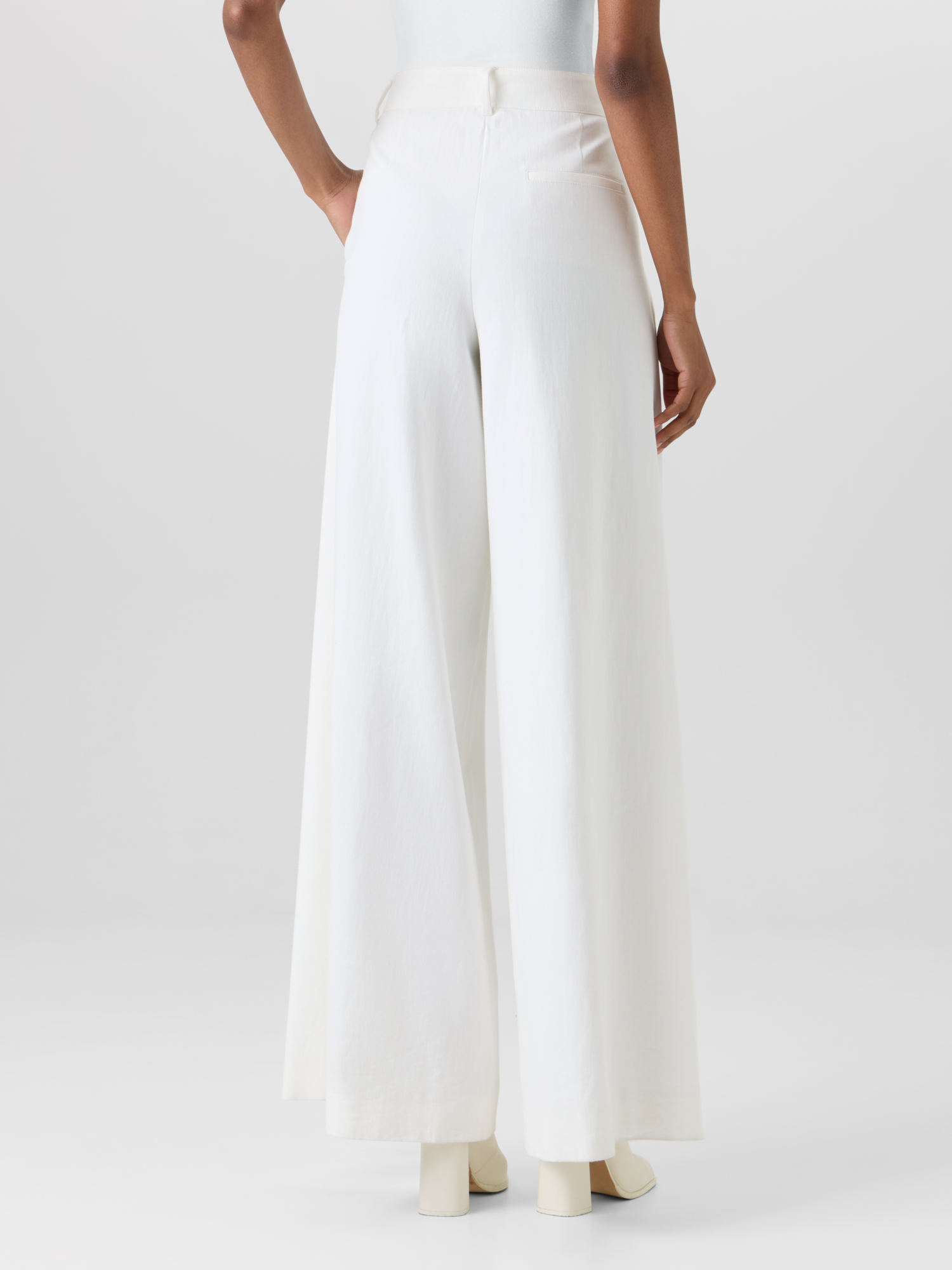 Designer Cassie Hose aus Denim Baumwoll-Stretch  - Ecru - Weiss 
