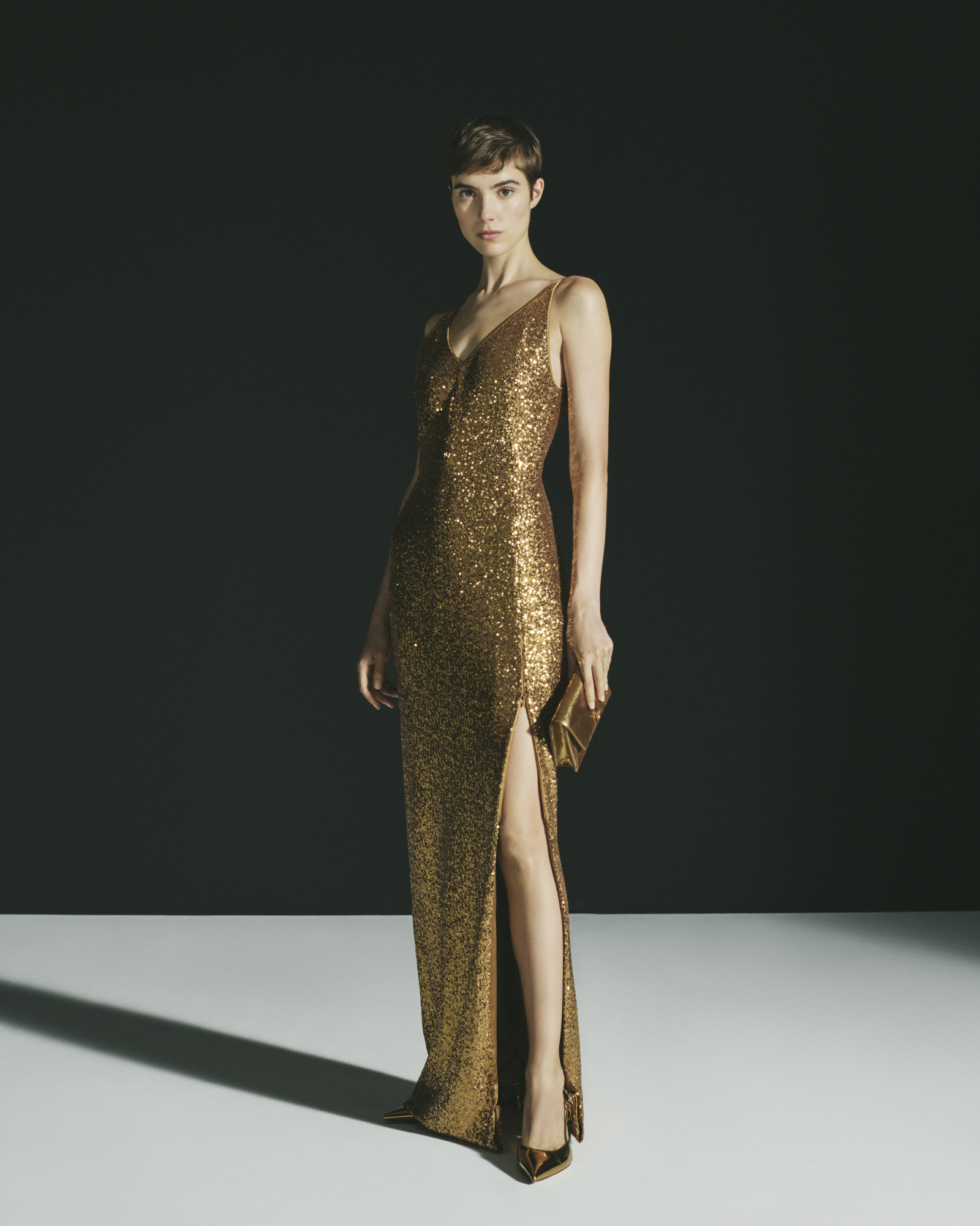 Designer Langes Pailletten-Abendkleid mit V-Ausschnitt - Gold 