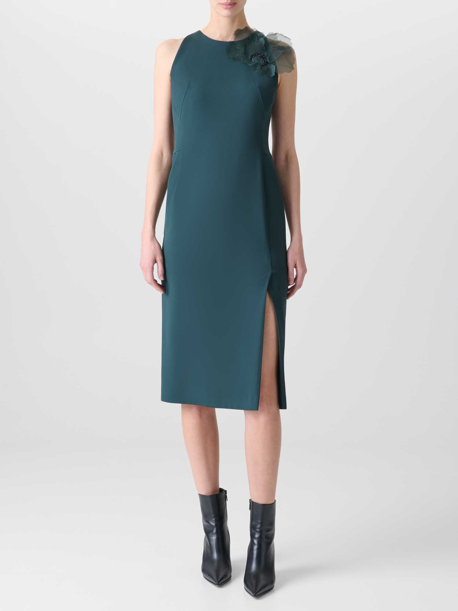 Designer Seidenkleid mit 3D Anemone - Grün