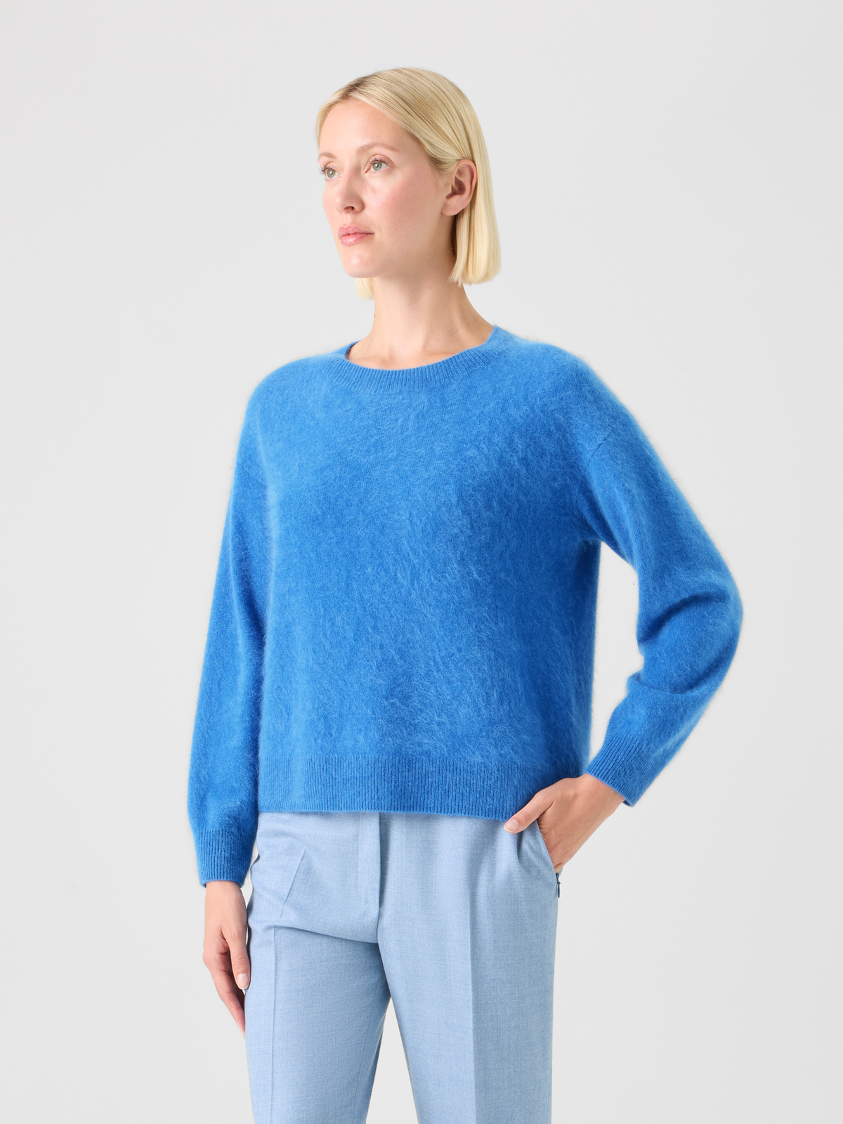 Designer Wolken-Kaschmir-Strickpullover - Blau #editorial