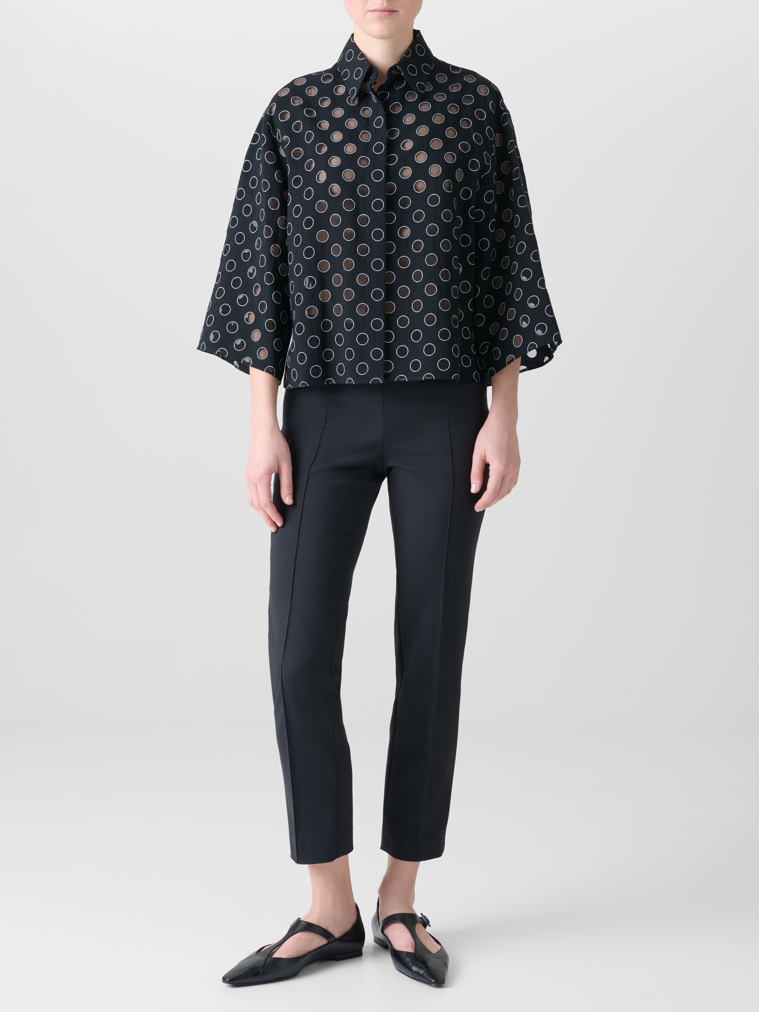 Designer Cropped Slim Hose aus Baumwoll-Techno-Stretch - Schwarz - Beige 