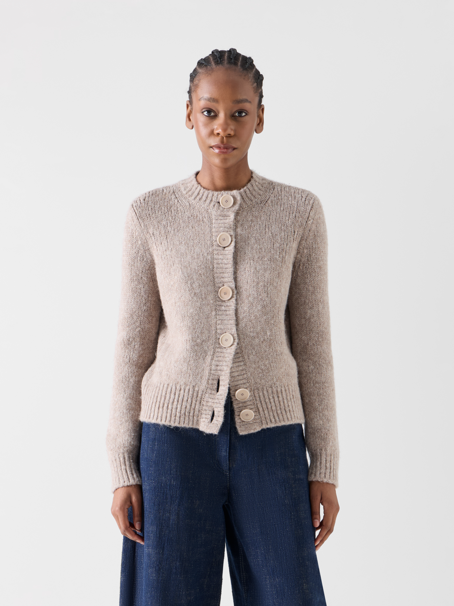 Designer Cardigan aus flauschigem Alpaka - Beige 